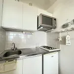 Apartment En Bord De A Avec Loggia, Parking Prive Et Acces Direct A La - Fr-1-338-566 Sète