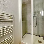 Apartment En Bord De A Avec Loggia, Parking Prive Et Acces Direct A La - Fr-1-338-566 *