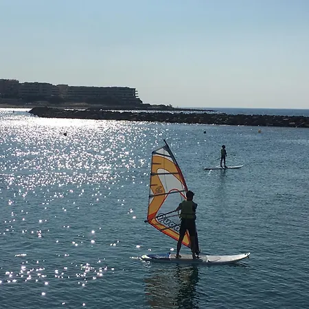 En Bord De A Avec Loggia, Parking Prive Et Acces Direct A La - Fr-1-338-566 * Sète